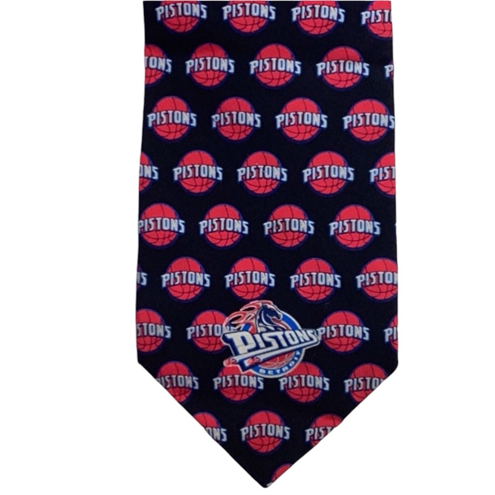 2004 NBA Basketball Detroit Pistons Logo‎ Mens Tie